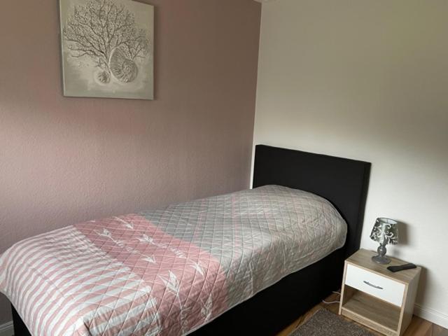 Ferienhaus Naehe Bad-Gandersheim Mit 5 Schlafzimmer Winzenburg Eksteriør bilde