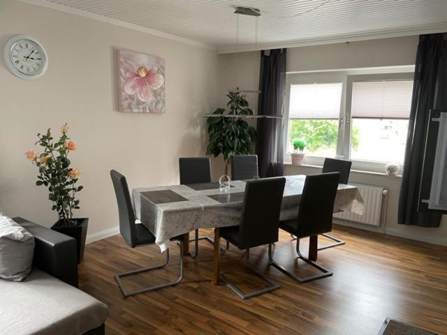 Ferienhaus Naehe Bad-Gandersheim Mit 5 Schlafzimmer Winzenburg Eksteriør bilde