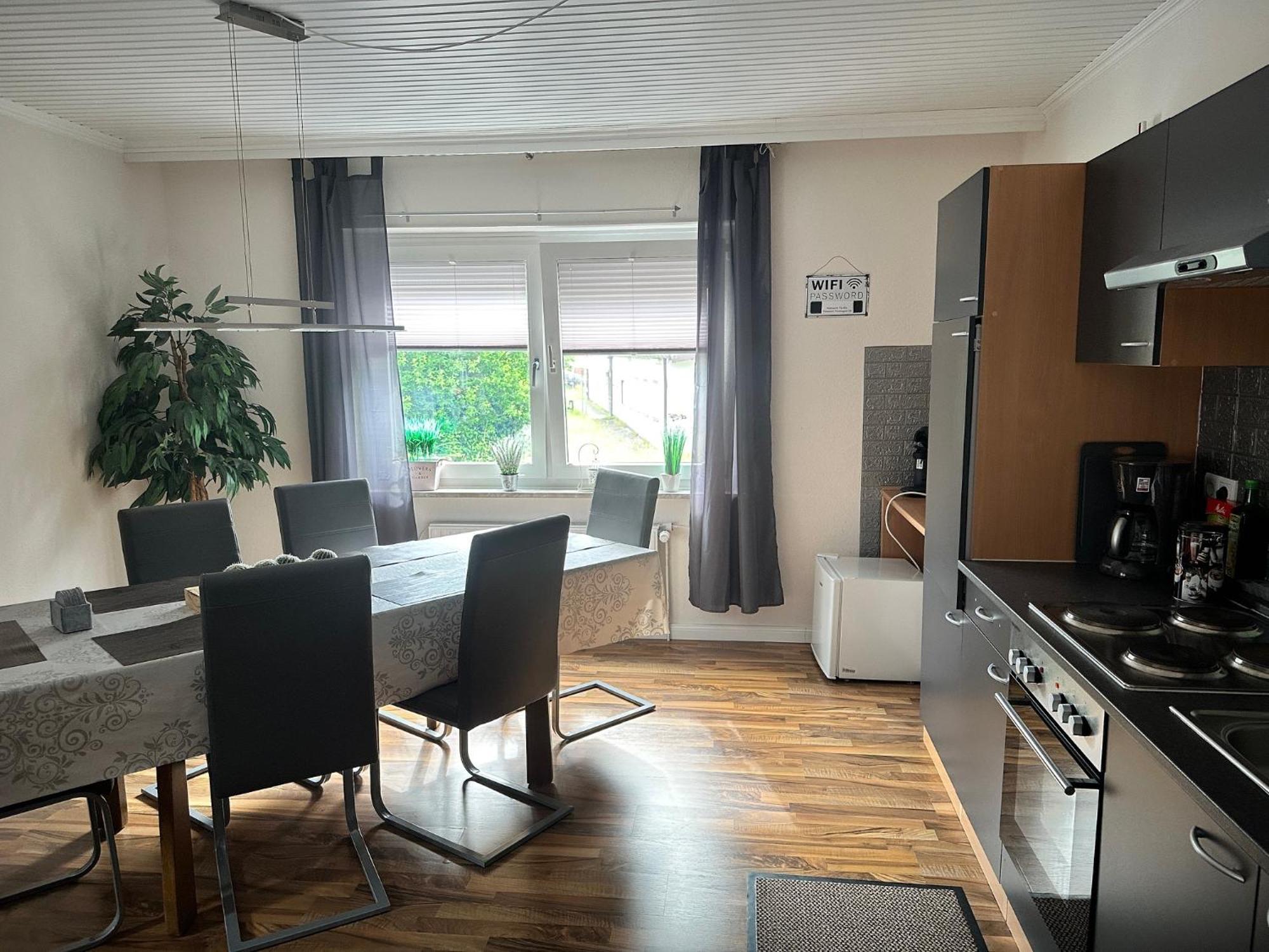 Ferienhaus Naehe Bad-Gandersheim Mit 5 Schlafzimmer Winzenburg Eksteriør bilde