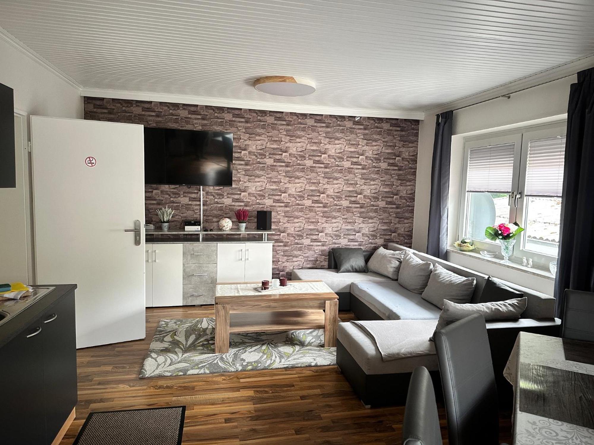 Ferienhaus Naehe Bad-Gandersheim Mit 5 Schlafzimmer Winzenburg Eksteriør bilde